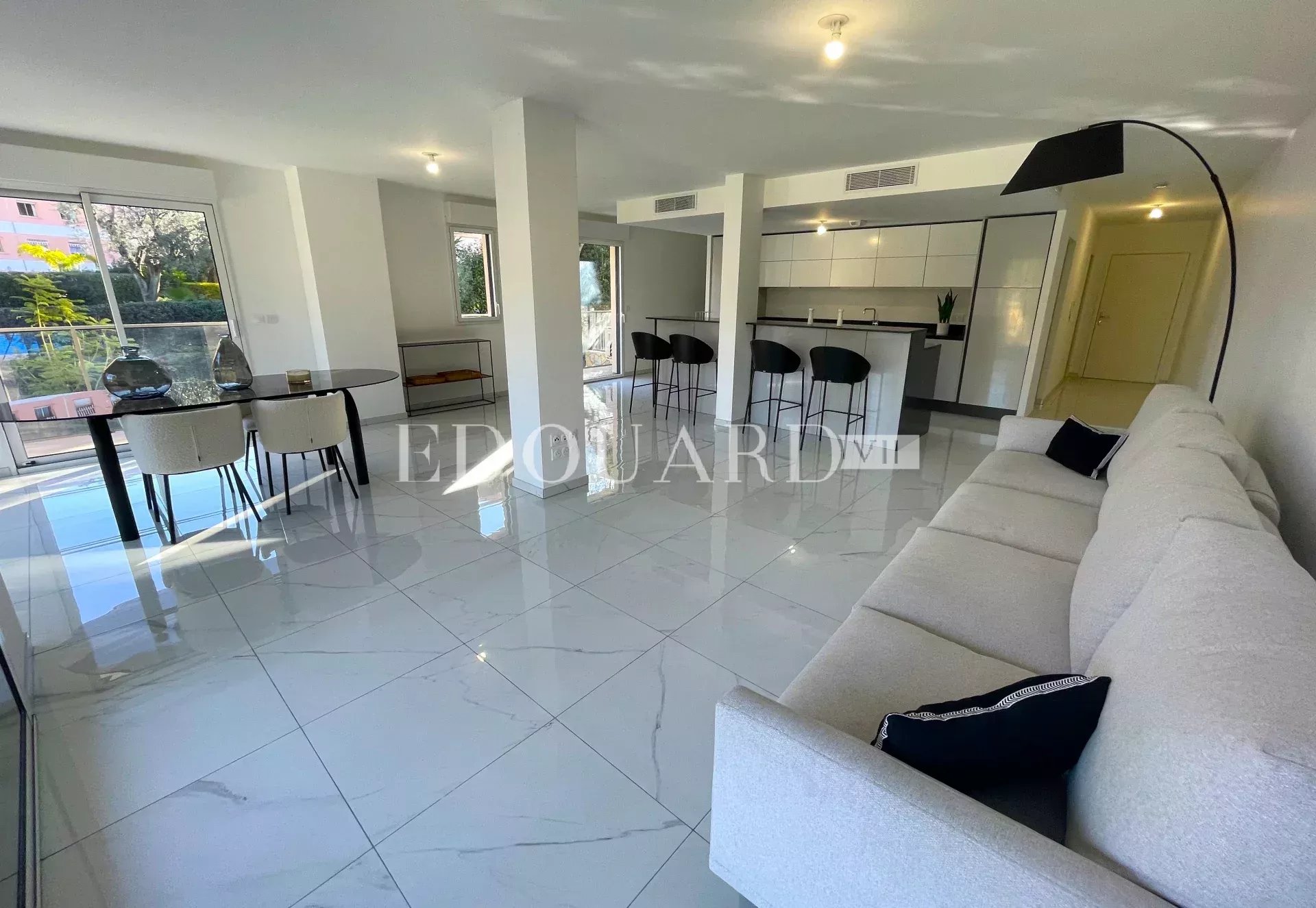 2 Bed, 2 Bath, ApartmentFor Sale, Roquebrune-Cap-Martin, Alpes-Maritimes