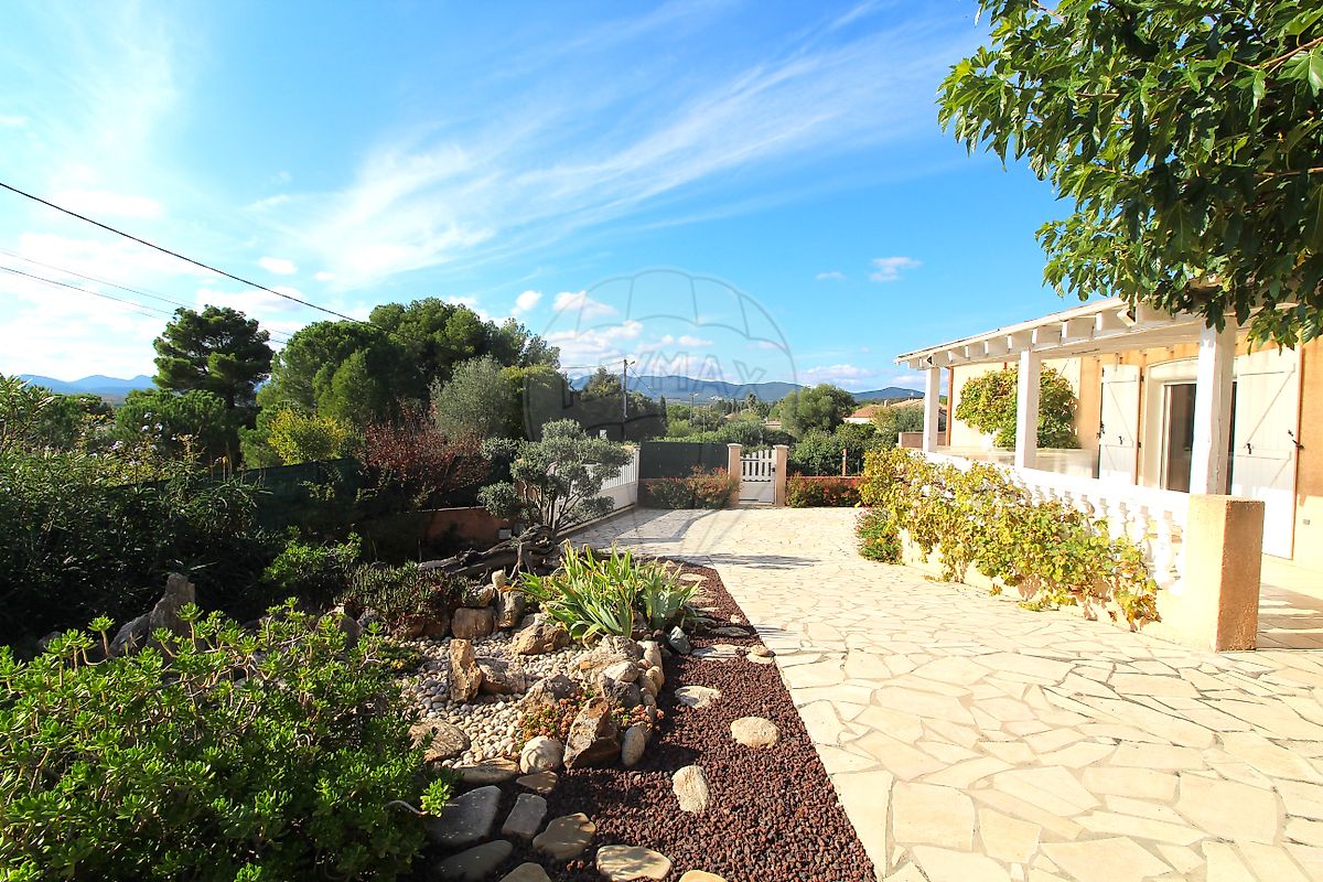 4 Bed, 2 Bath, HouseFor Sale, Laurens, Herault, Occitanie, 34480