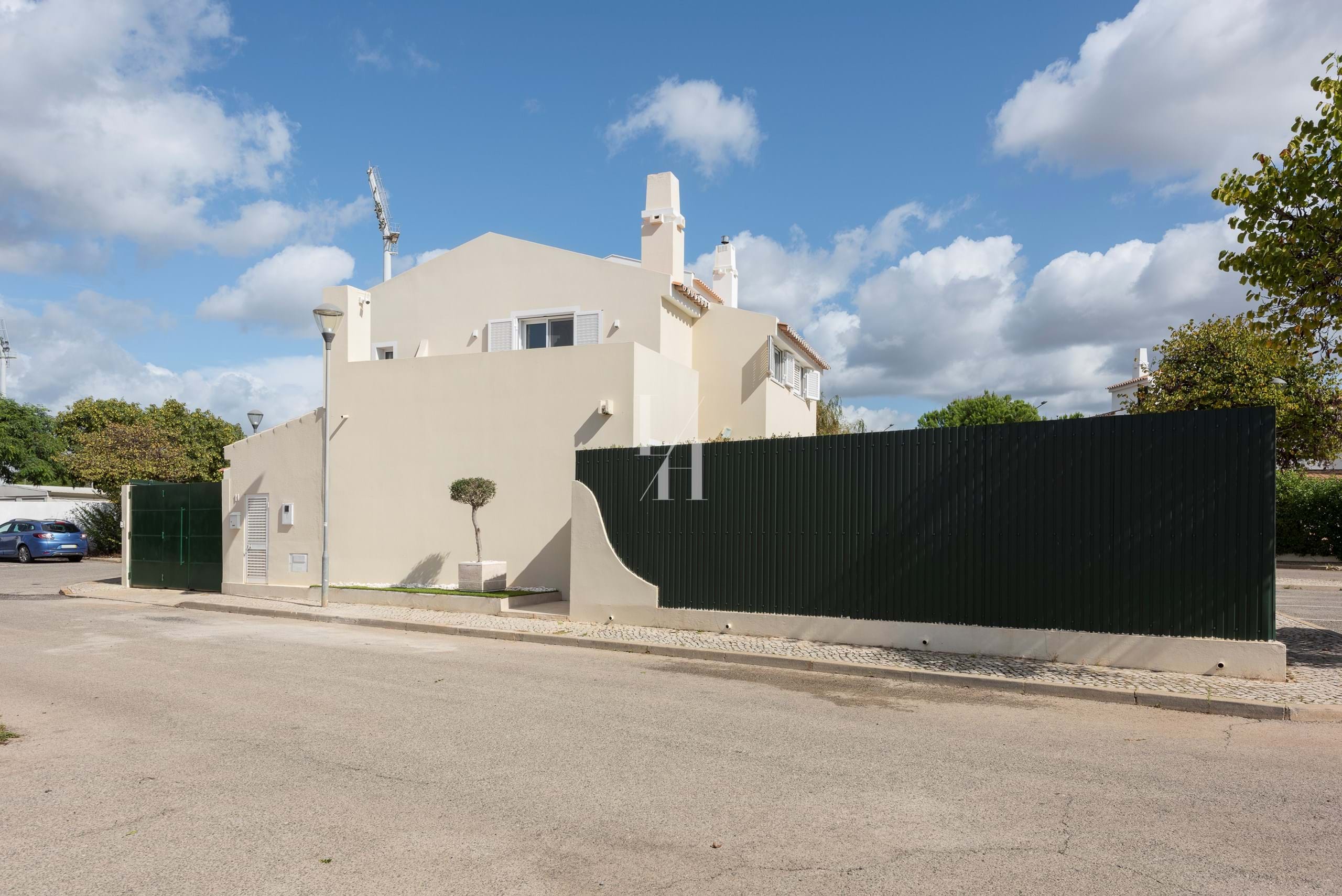 2 Bed, 2 Bath, HouseFor Sale, Loulé, Faro, 8125-301