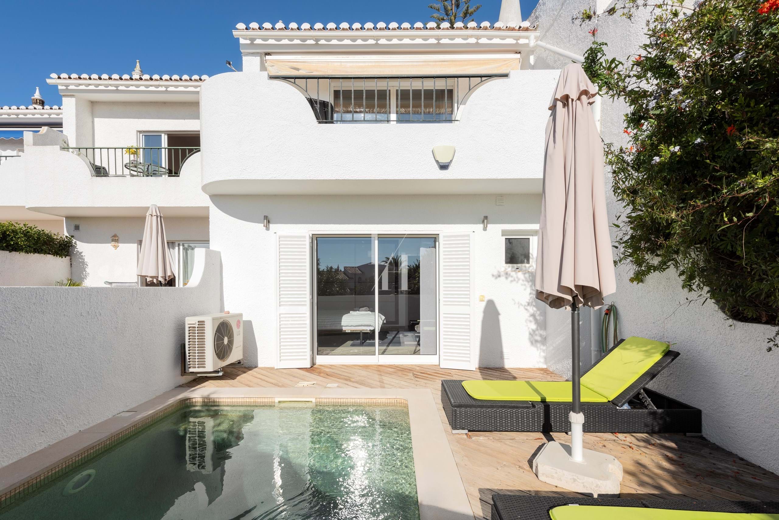 2 Bed, 2 Bath, HouseFor Sale, Praia da Luz, Lagos, Faro, 8600-163